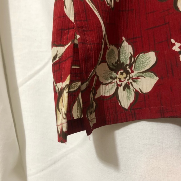 Women’s floral blouse - Picture 3 of 4